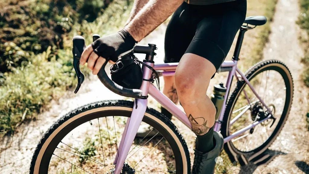 Exploring the mystery of the optimal  tires pressure for gravel carbon bicycle